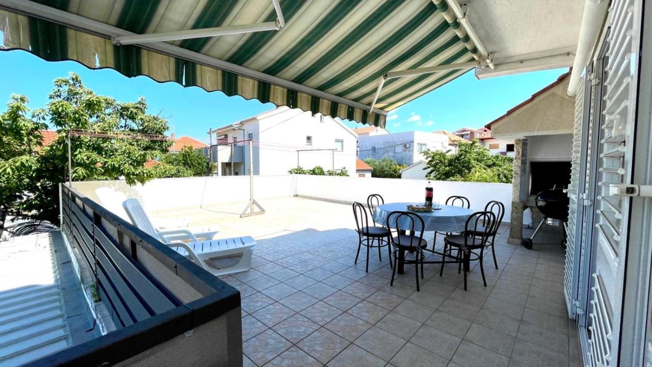 Apartment For 6 + Free Parking Place Zadar Zewnętrze zdjęcie